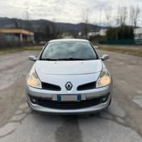 Renault Clio 1.2 16V 5 porte Le Iene