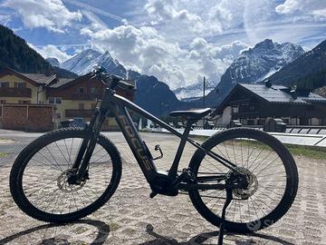 Ebike Focus Jarifa 2 anno 2022 taglia S, M e L