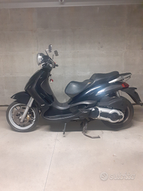 Beverly 500 del 2006. Pezzi di ricambio usati