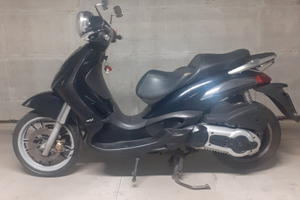 Beverly 500 del 2006. Pezzi di ricambio usati