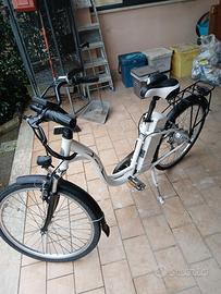 bici con pedalata assistita