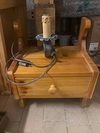 Comodino e applique vintage anni ‘80