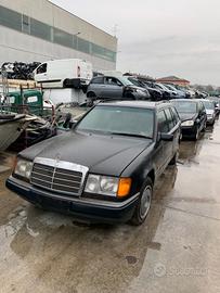Ricambi Mercedes Classe E 200 1991 - Veicolo per r