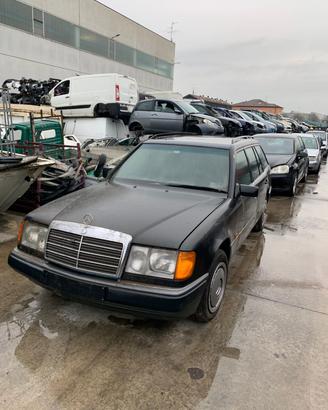 Ricambi Mercedes Classe E 200 1991 - Veicolo per r