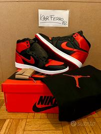 Nike jordan 1 satin bred