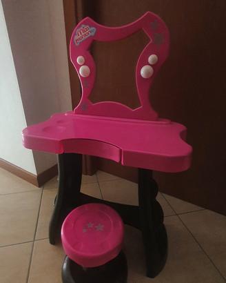 Specchiera bambina con sgabello