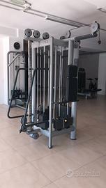 attrezzatura Technogym usato in blocco o singola