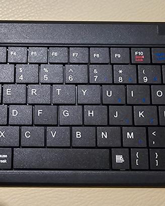 tastiera usb A compatta