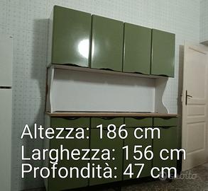 Cucina verde anni 70