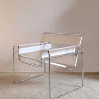 WASSILY B3 in cuoio bianco di MDF ITALIA