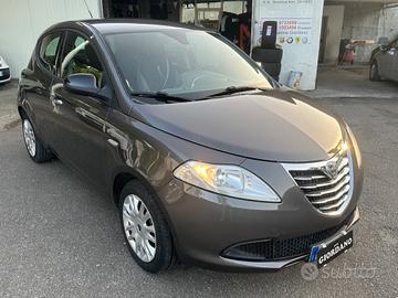 Lancia Ypsilon 1.3 MJT 16V 95 CV 5 porte S&S Silve