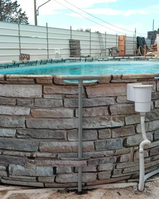 Piscina più accessori