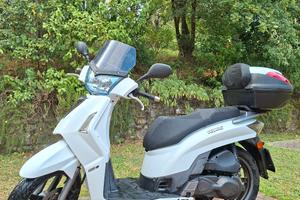 kymco People S 200I