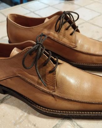 Scarpe in vera pelle e cuoio made in Italy