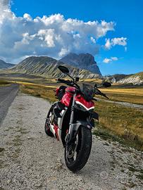 Ducati Streetfighter V4