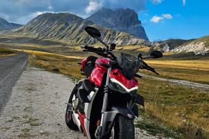 Ducati Streetfighter V4