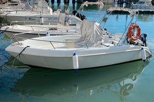 Barca Open Arkos con Motore Suzuki 70 cv