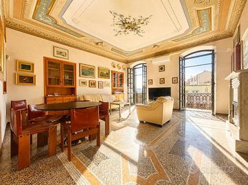 5 LOCALI A LA SPEZIA