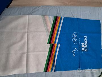 scaldacollo olimpiadi Milano-Cortina 2006 powerade