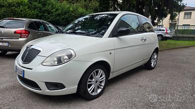 Lancia Ypsilon 1.3 MJT 16V 95 CV 5 porte S&S Plati