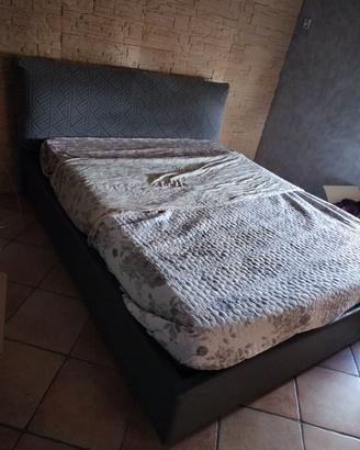 Letto matrimoniale contenitore