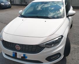FIAT Tipo - 2016
