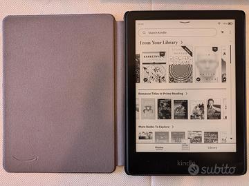 Kindle PaperWhite 2023 da 6.8" con custodia Amazon