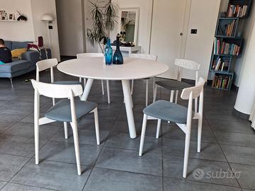Tavolo design Pixie Mniforms con 6 sedie Claretta