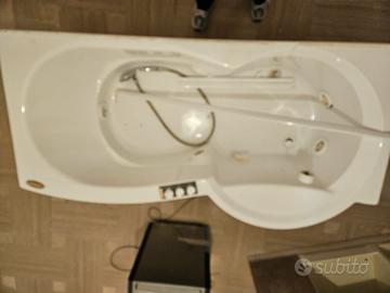 vasca da bagno jacuzzi
