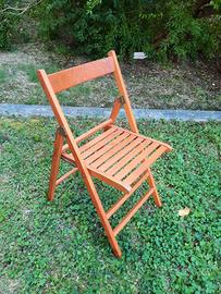 Sedie legno da giardino o terrazzo