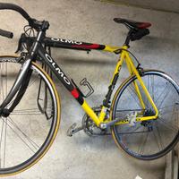 Bici da corsa Olmo