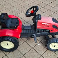 trattore bambino/a a pedali 