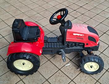 trattore bambino/a a pedali 