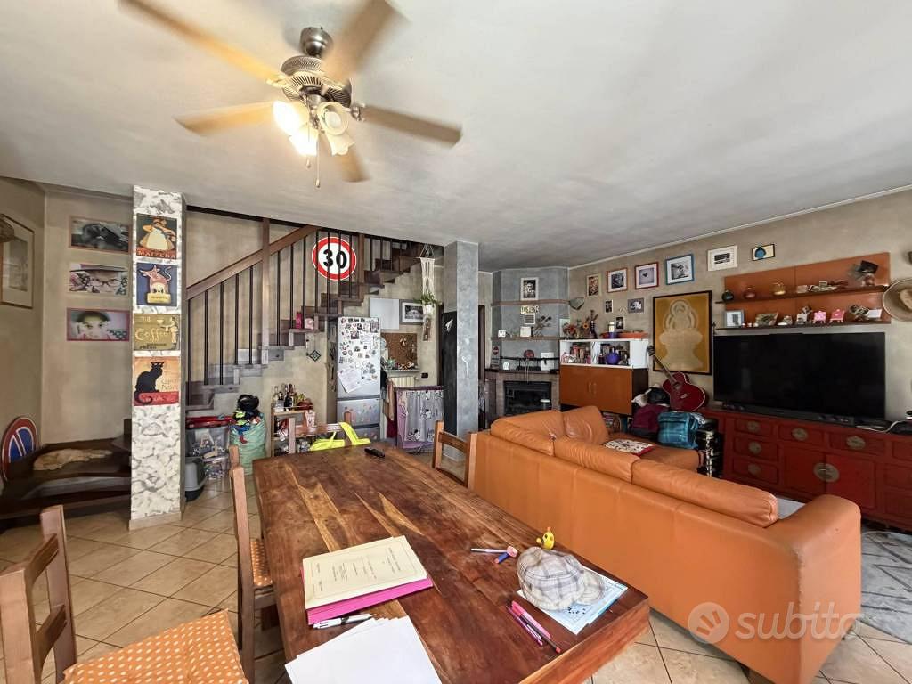 Casa – Mortara, Pavia - Vista 2