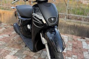 Aprilia Scarabeo 50 2t 2017