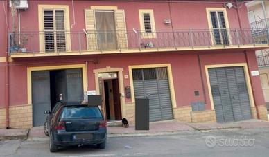 Casa primo piano