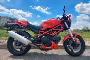 Ducati Monster 695