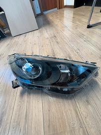 Faro Toyota Yaris modell 2022