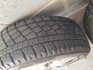 gomme per macchina