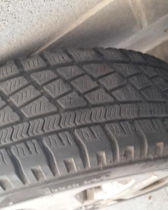 gomme per macchina