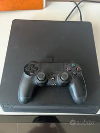 PS4 Slim + joystick + 10 giochi