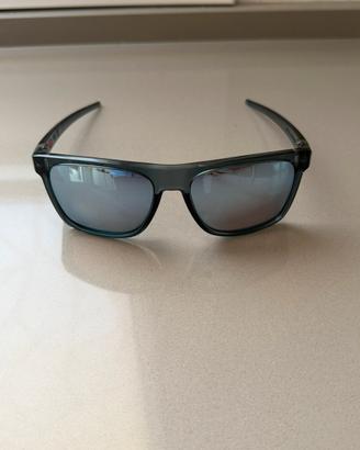 Oakley l