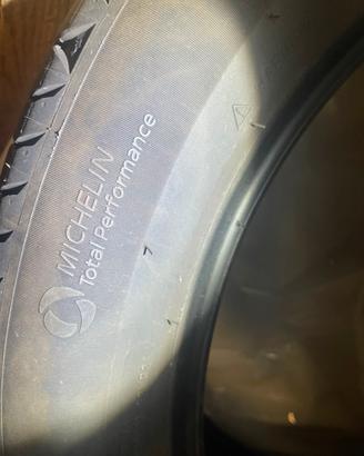 Pneumatici michelin Primacy 4