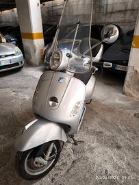 Piaggio Vespa 250 GTS - 2006