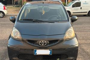 Toyota aygo 1.0 benzina