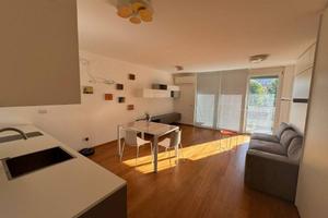 Appartamento di 50 m² con 1 locale e box auto a Tr