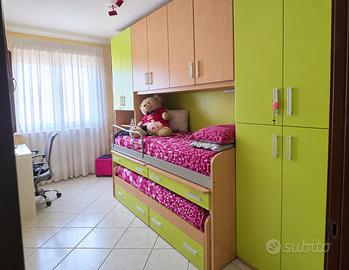 Cameretta completa con 2 posti letto