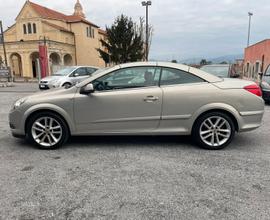 Opel Astra GTC TwinTop 1.6-16v Cabrio