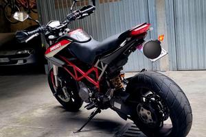 Ducati hypermotard 796