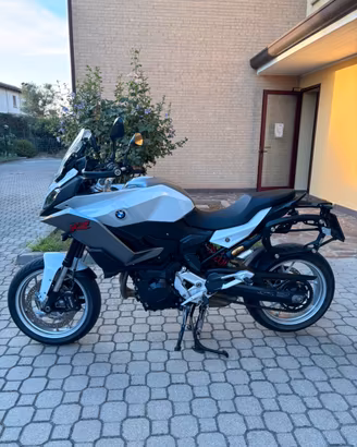 BMW F 900 XR – 2020 – 25.000km